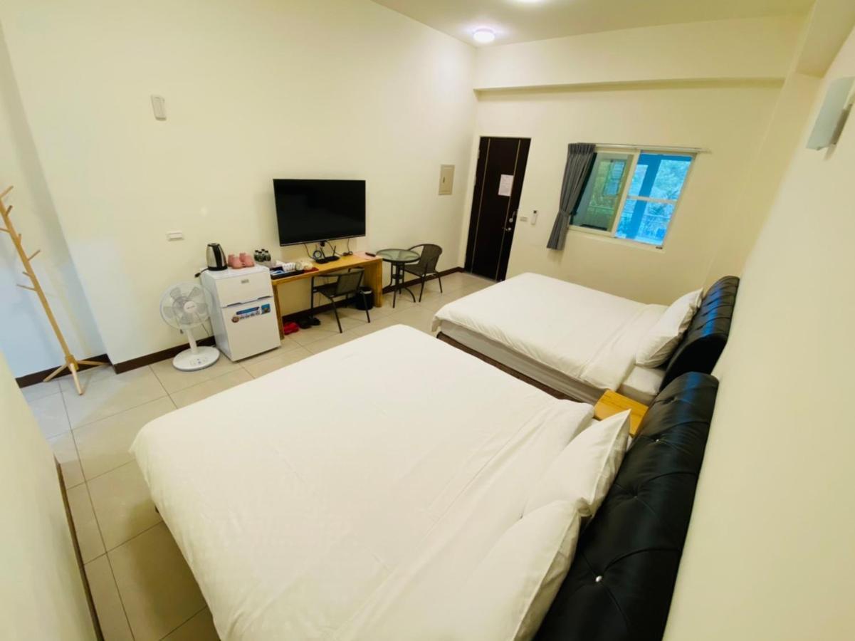 Appartamento Taitung Crabs House Chenggong Esterno foto