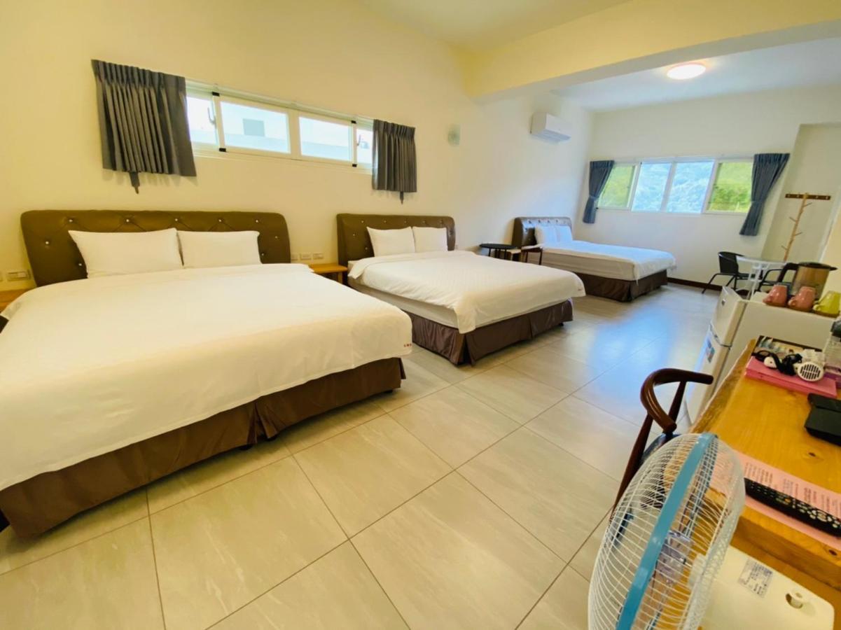 Appartamento Taitung Crabs House Chenggong Esterno foto