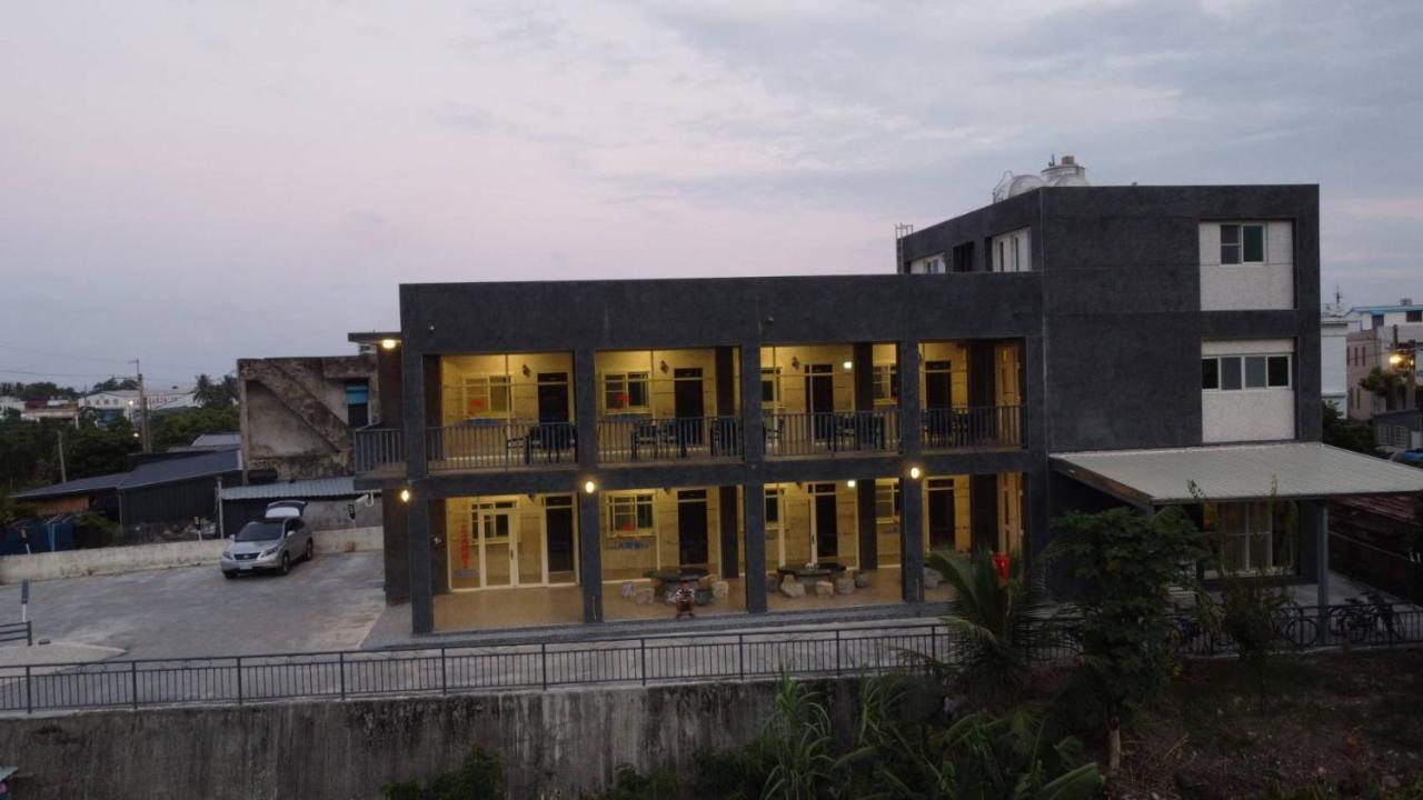 Appartamento Taitung Crabs House Chenggong Esterno foto